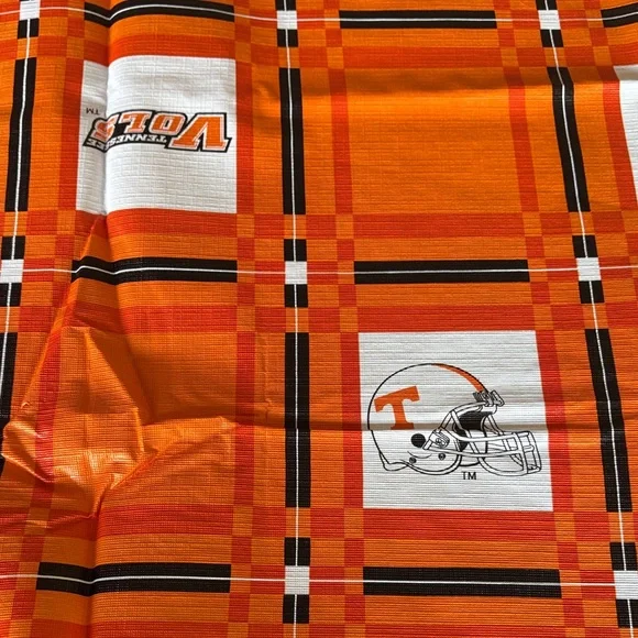 University of Tennessee Orange and White Checkered Tablecloth - Picture 3 of 5